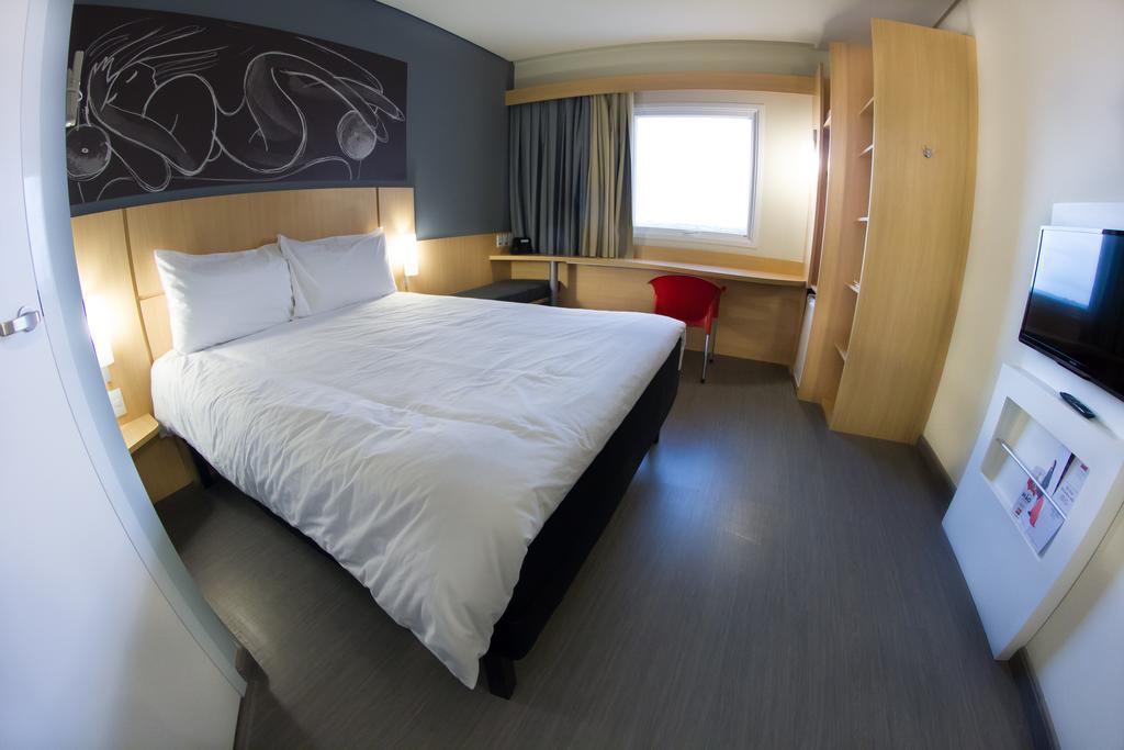 Hotel Ibis Imperatriz Extérieur photo