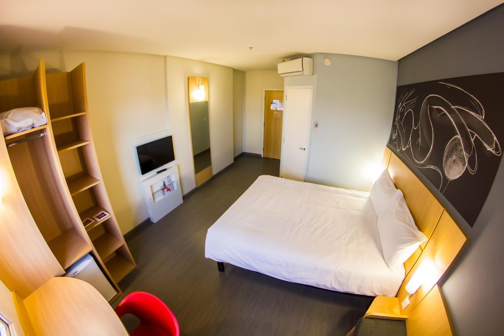 Hotel Ibis Imperatriz Extérieur photo